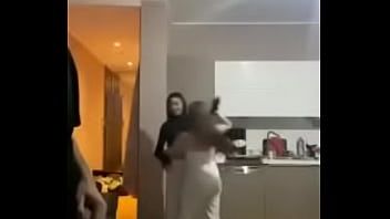 Redare Curvele turcești sunt super excitate pe ameporn