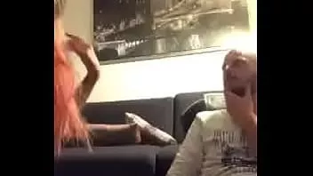 play Kız arkadaşı alay üzerinde camwhore.online