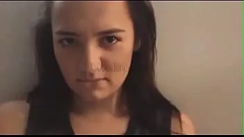 Odtwórz Slutty kradnąca przyrodnia siostra złapana i ukarana 4 lipca zapowiedź - Charlotte O'ryan krzyż / kogut ninja