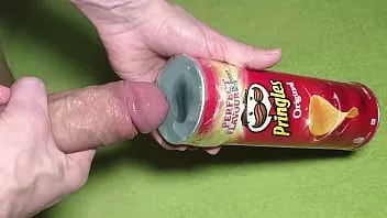 play Wie man aus verfügbaren Materialien eine realistische und heiße Muschi macht (Version 3) diy Sexspielzeug