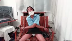 play Yakalanan Genç Latin BDSM Metresi Tarafından Zorla Bağlandı ve Susturuldu