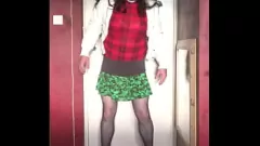 play Crossdressing Biseksual Sissy in unisex ubrania - prawdziwe amatorskie wideo