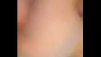 Oynat Dostum okuldan kızla ameporn'da biraz eğleniyor